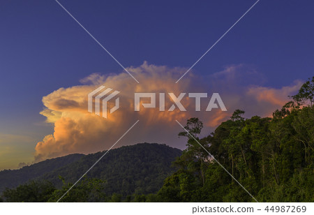 scenery sunset red cloud in blue sky 44987269