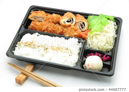 Ume紫蘇捲和午餐 Ume紫蘇捲和午餐 44987777