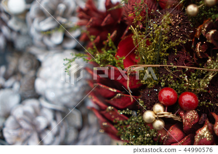 Pinecone for Christmas decoration 44990576