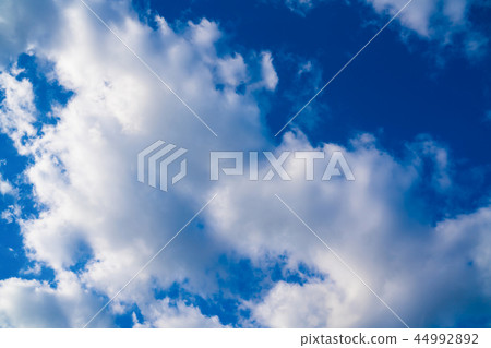 October sky (3: 2) 44992892