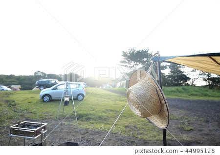 露營地在早上 44995128