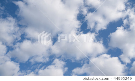 October sky (16: 9) October sky (16: 9) 44995249