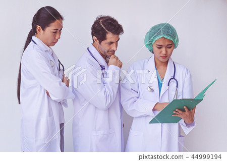 Doctors holding a clipboard with prescription 44999194