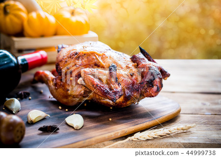 Happy Thanksgiving day. Roasted chicken and turkey 44999738