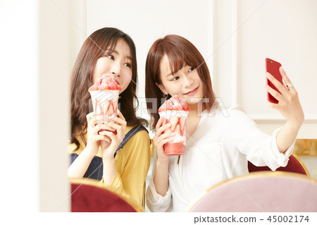 Korea Women's Journey Suites 45002174