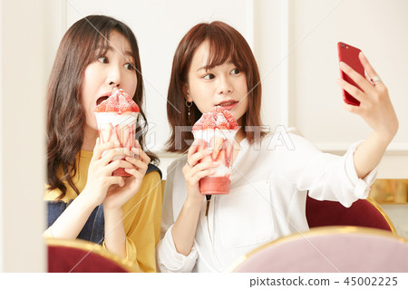 Korea Women's Journey Suites 45002225