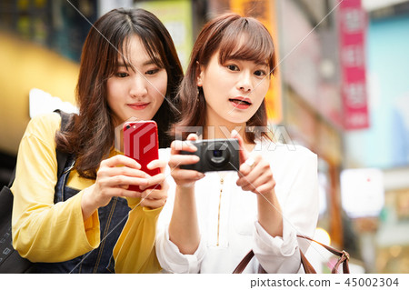 Korea Women's Journey City Walk 45002304