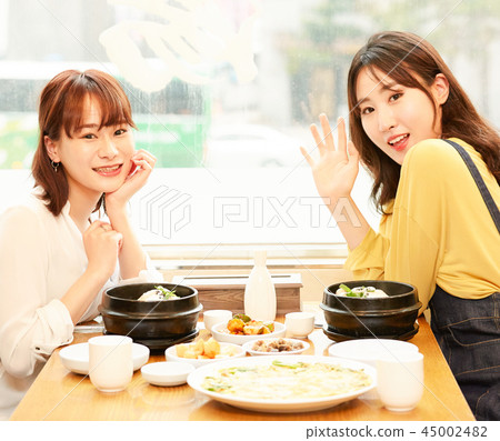 Korean girl travel Korean food 45002482