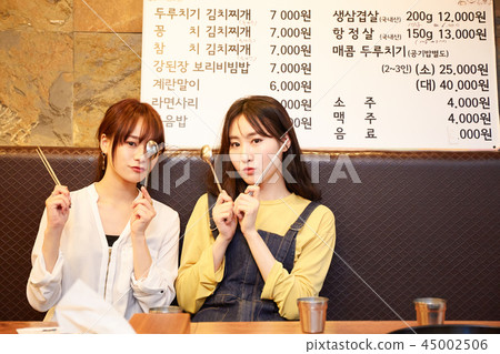 韓國女孩旅行韓國食品 45002506
