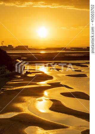 New Maikohama Tidal Flat Sunrise New Maikohama Tidal Flat Sunrise 45003702