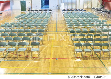 儀式圖像（椅子對齊） 45005080