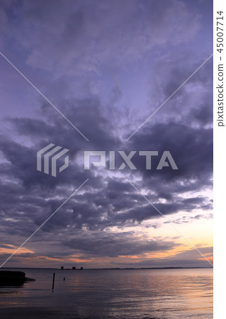 Sunset of Kasumigaura Sunset of Kasumigaura 45007714