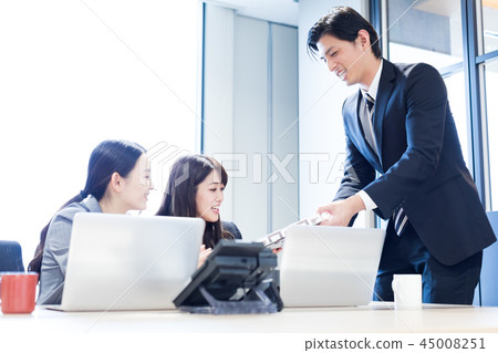 Business scene 45008251
