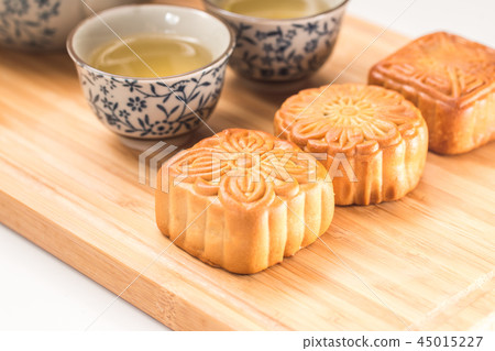 Mid-Autumn Festival moon cake on white background 45015227