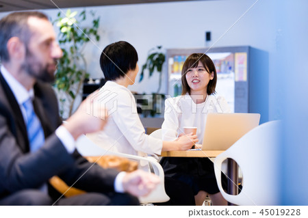 Business scene 45019228