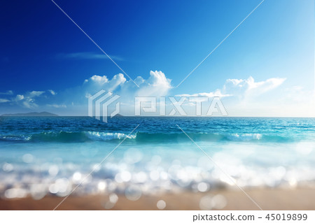 Sunset, Seychelles beach, tilt shift effect 45019899