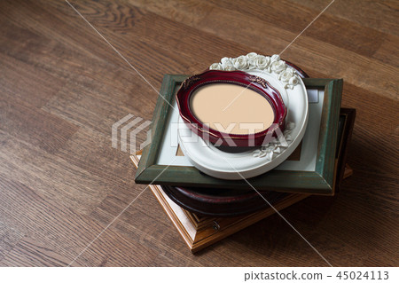pile of vintage wood picture frames 45024113