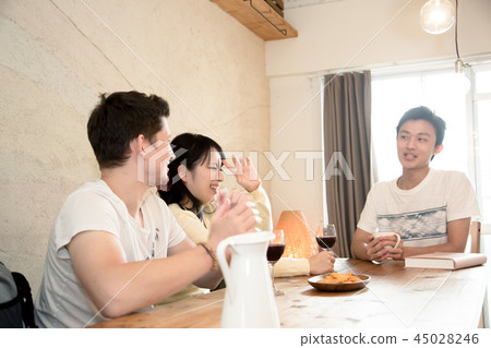 Private night, share house 45028246