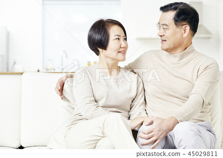 客廳，情侶 45029811