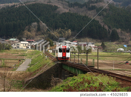 Yuri Takahara鐵路 45029835