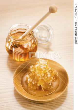 蜂蜜和巢蜂蜜 蜂蜜和巢蜂蜜 45029976