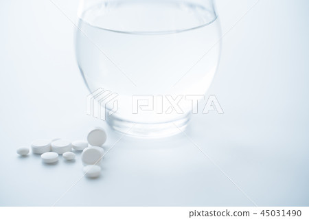 藥物：非處方藥、類非處方藥、過量服用 45031490