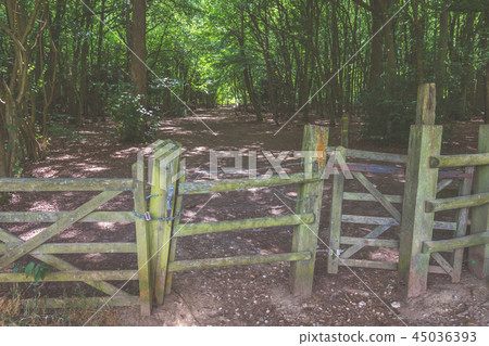 Wooden entry gates to the Banstead woods 45036393
