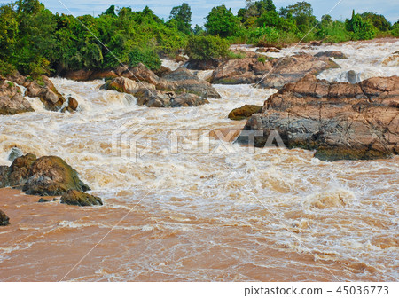 Li Phi waterfall Li Phi waterfall 45036773
