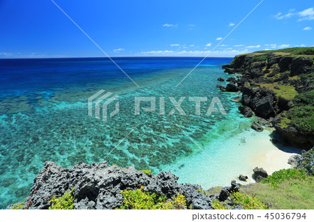 Rotato Beach on Yonaguni Island Rotato Beach on Yonaguni Island 45036794