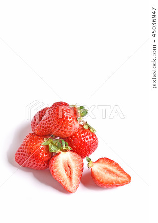 Strawberry (Amaou) 45036947