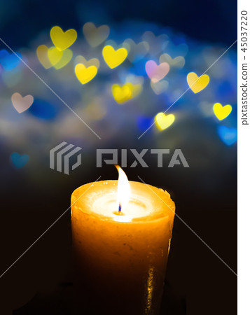 Candle Candle 45037220