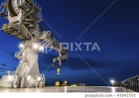 Offshore heavy lift crane at sea by night  45041555