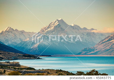 Road to Mt Cook, highest mountain in New Zealand. Road to Mt Cook, highest mountain in New Zealand. 45043775