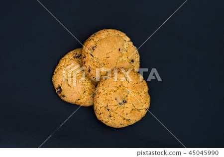Shortbread. Oatmeal cookies in the center. 45045990