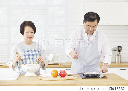 Cooking, Kitchen, Couple 45058582