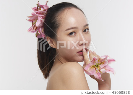 美女 45060838