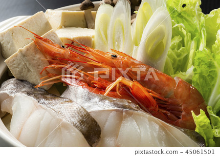 The ingredients of seafood pot The ingredients of seafood pot 45061501