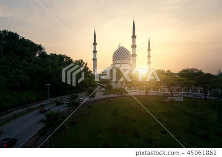 Salahuddin Abdul Aziz Shah Mosque, Malaysia. 45061861