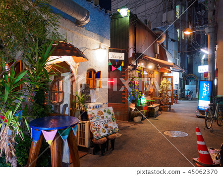 大阪梅田在Hatunjin後巷的一個夜晚 大阪梅田在Hatunjin後巷的一個夜晚 45062370
