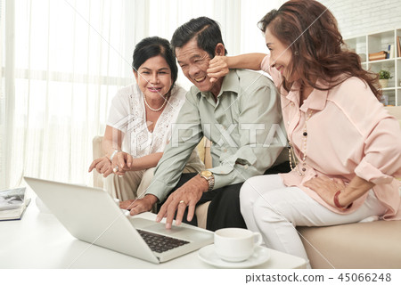 Spending time with old friends Spending time with old friends 45066248