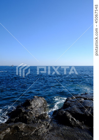 Scenery of coast · Enoshima 45067548