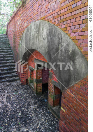 友島的神秘荒島！體驗吉卜力的世界！ （片田，和歌山，和歌山）*作品評論欄中的拍攝位置 45068044