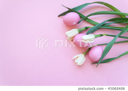 Easter eggs and spring flowers narcissi Easter eggs and spring flowers narcissi 45068406