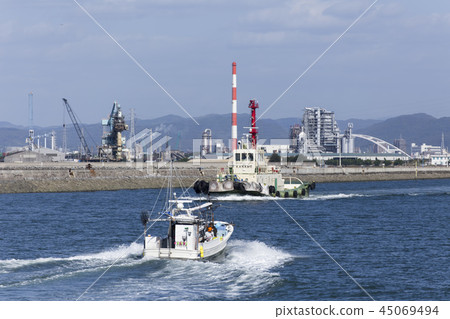 Omuta City Miike Port tugboat Omuta City Miike Port tugboat 45069494