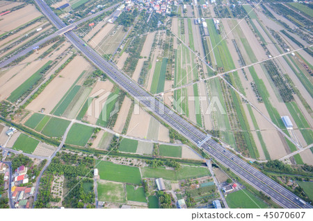 台灣農田空拍鄉村聚落 冬天空汙 aerial view air pollution 大気汚染 45070607