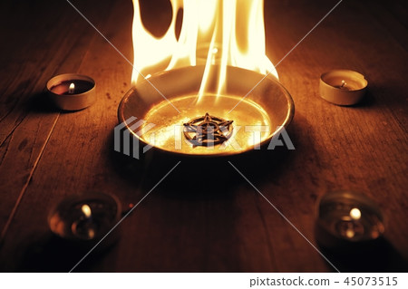 Old pentagram burning in flames Old pentagram burning in flames 45073515