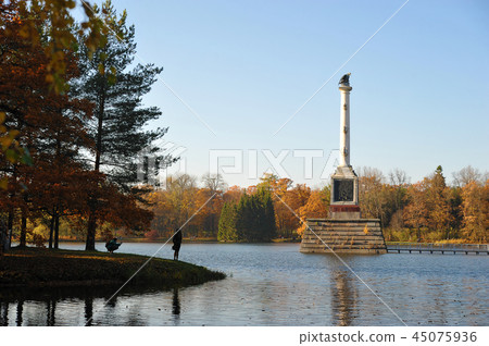 Chesme column against autumn leaves Chesme column against autumn leaves 45075936