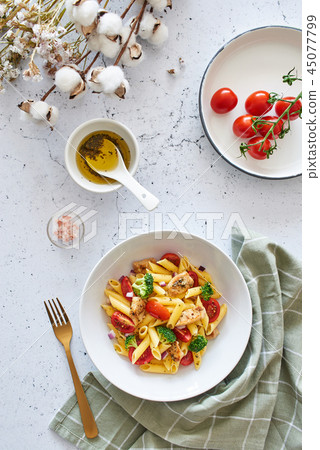 Italian food 45077799