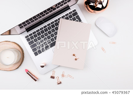 Feminine flat lay, top view workspace with laptop 45079367