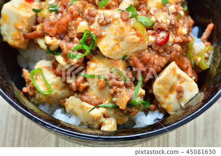 Sichuan Tofu Bowl  45081630